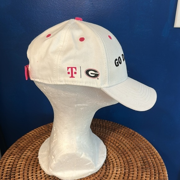 Go Dawgs T-Mobile White Strapback University of Georgia Promo Baseball Hat Cap - Picture 4 of 5